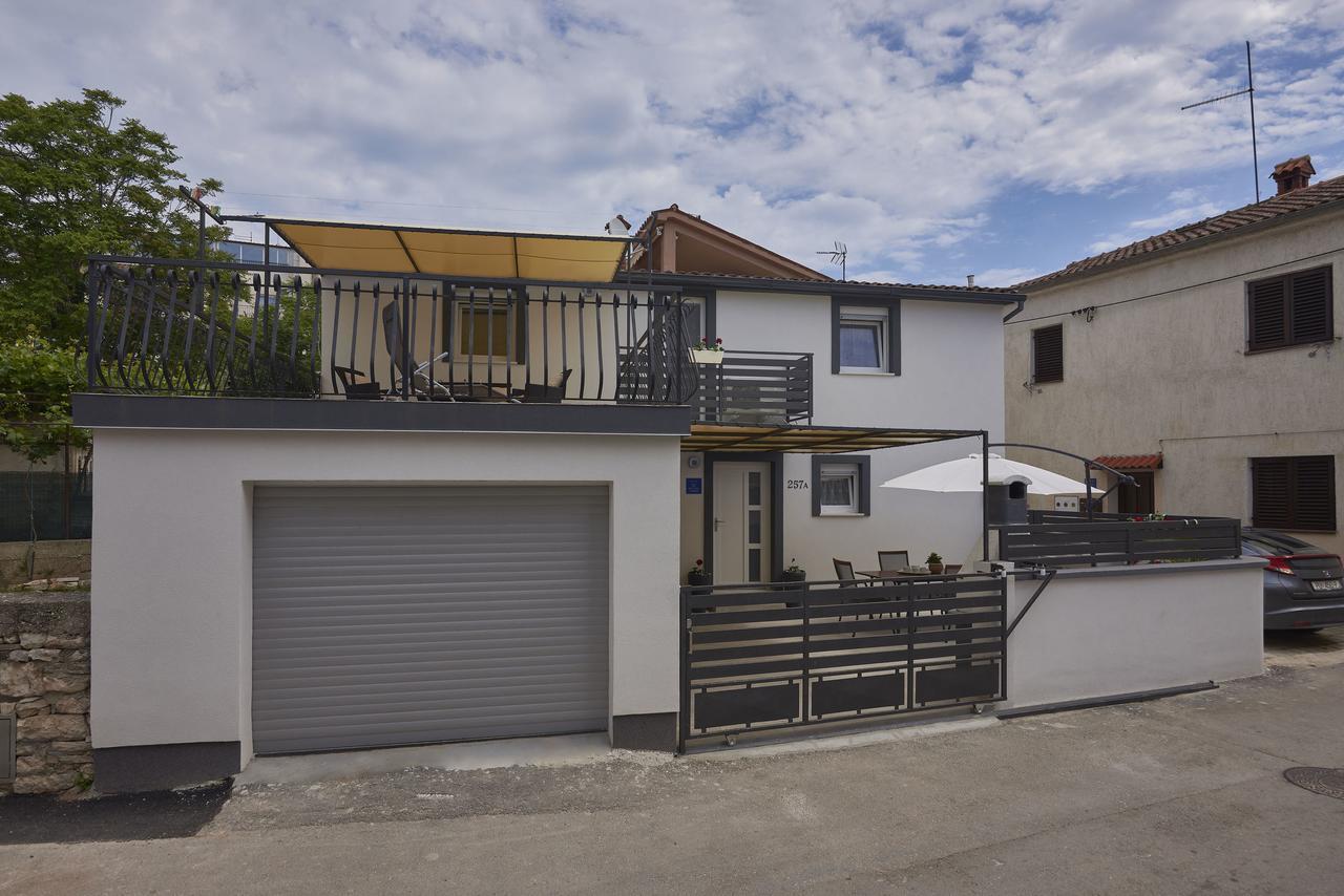 Villa House Doris Medulin Exterior foto